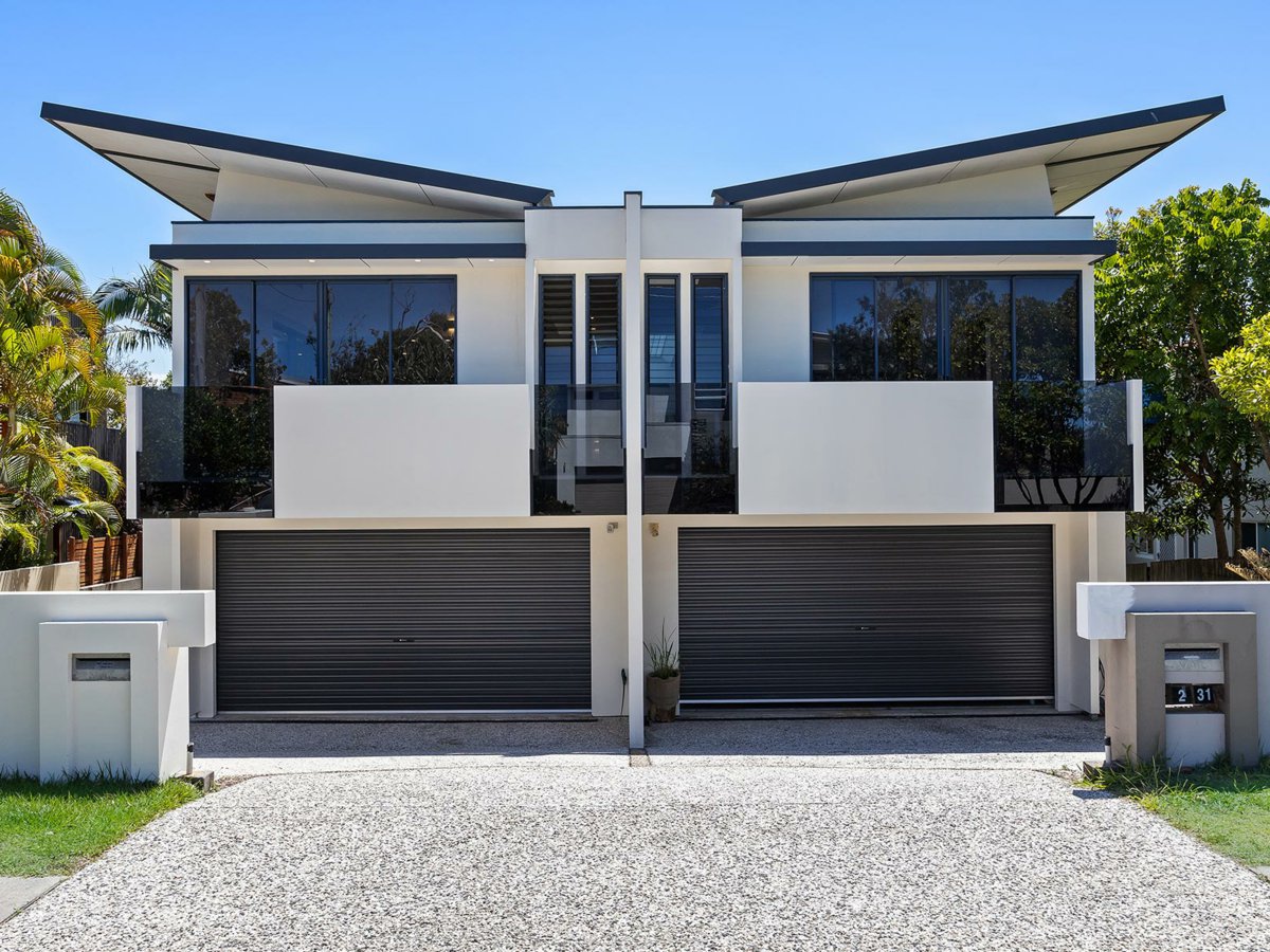 2/31 Sobraon Street, SUNRISE BEACH